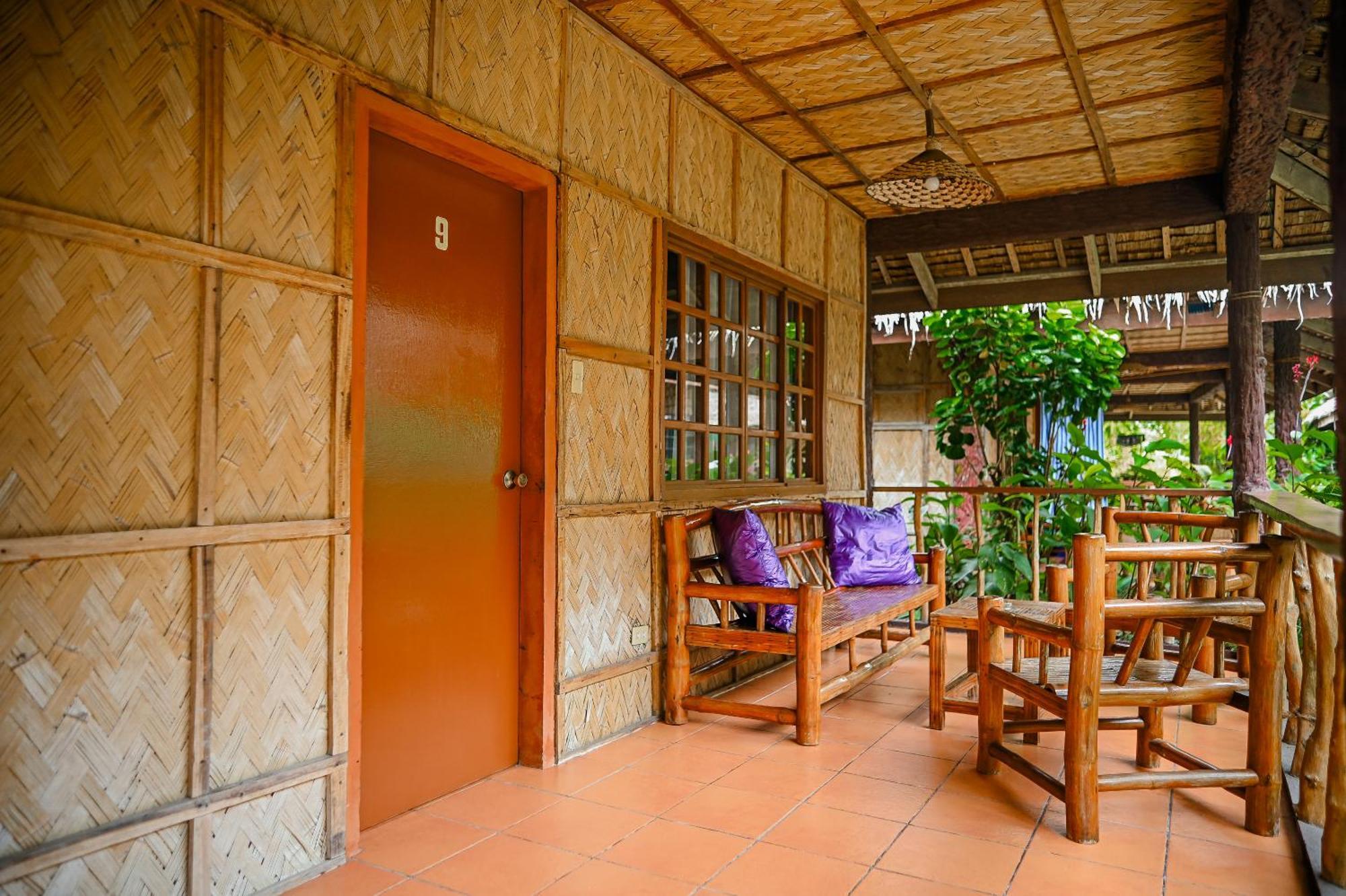 פוארטו גאלרה Garden Of Eden Dive Resort מראה חיצוני תמונה