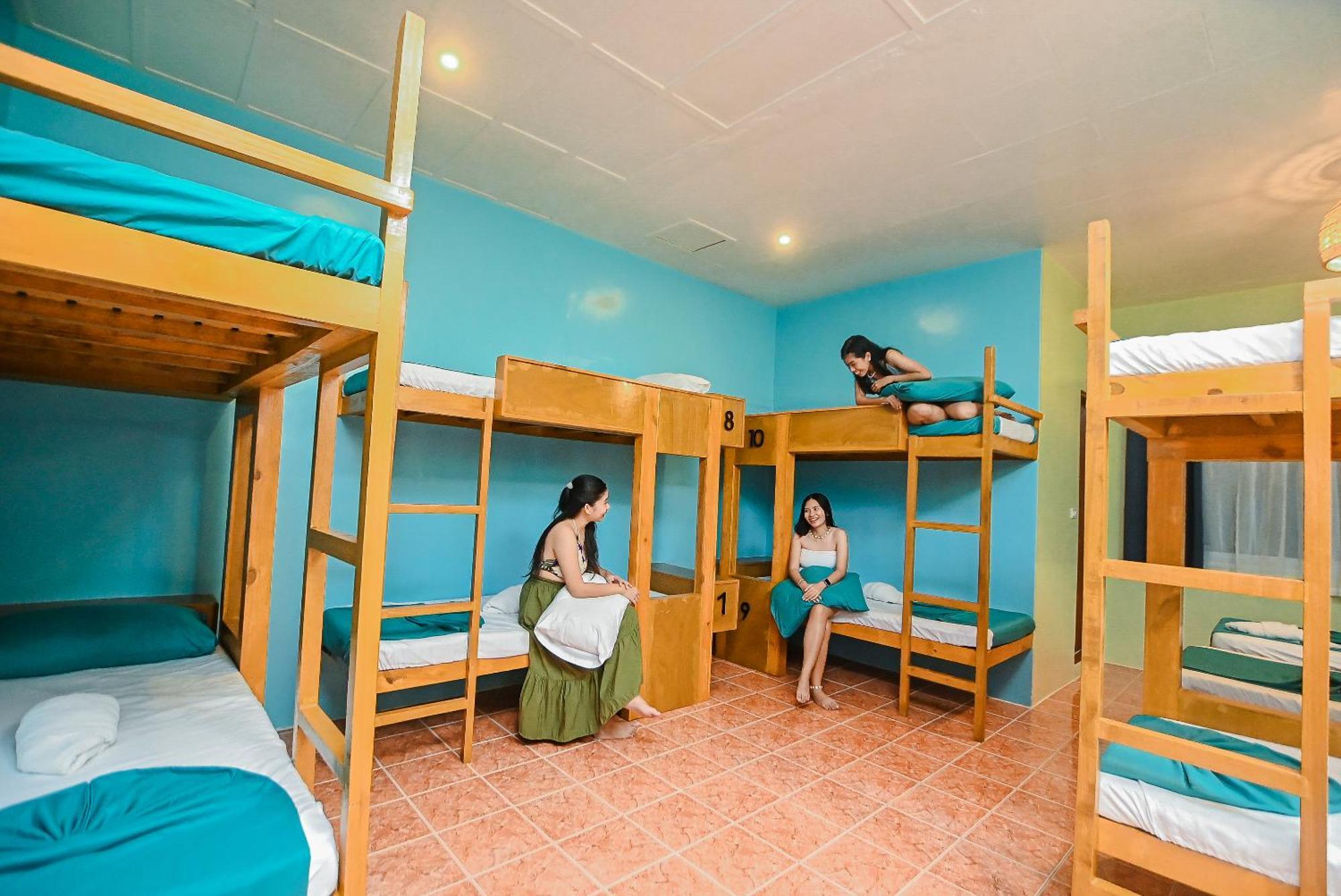 פוארטו גאלרה Garden Of Eden Dive Resort מראה חיצוני תמונה
