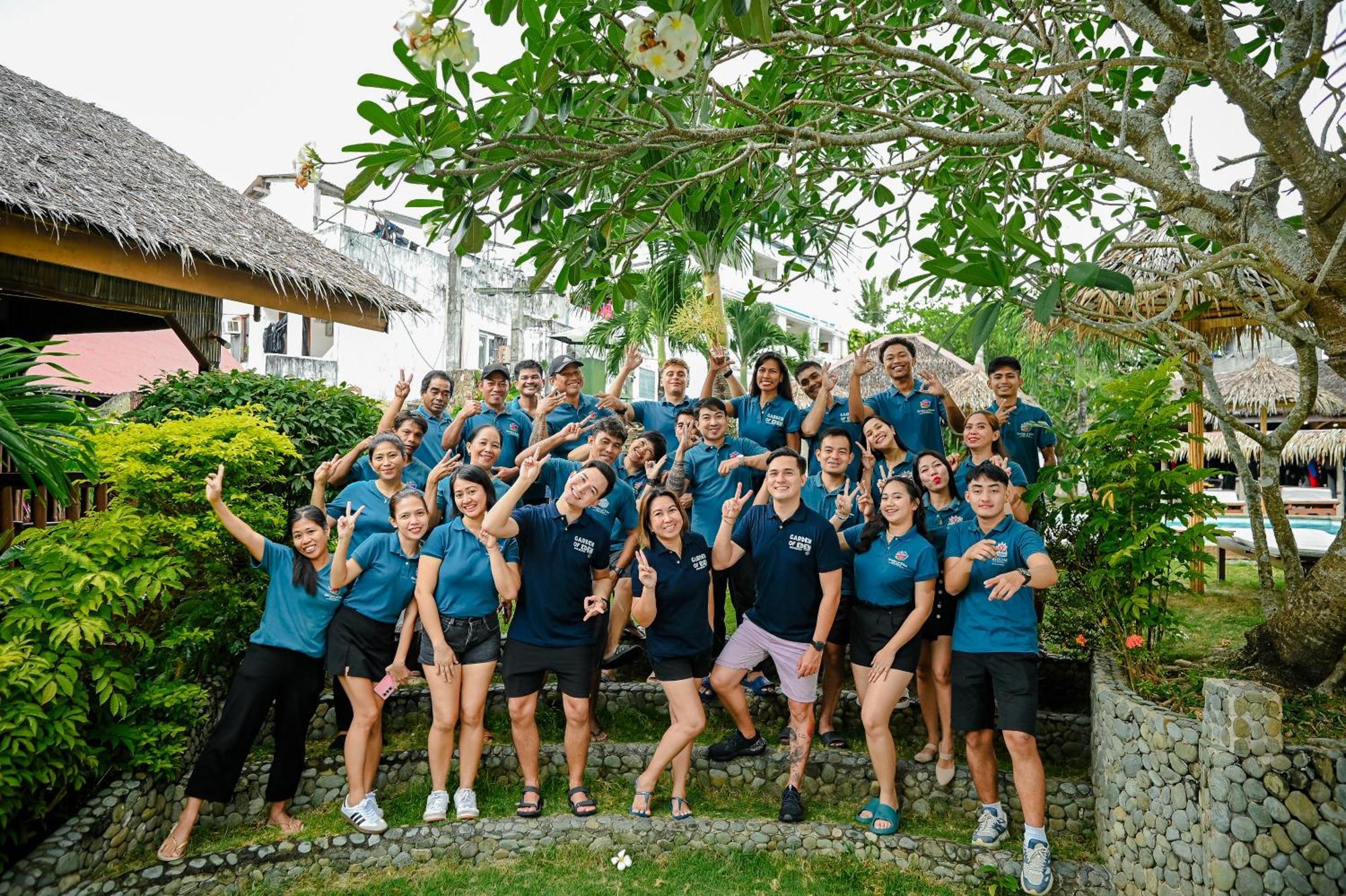 פוארטו גאלרה Garden Of Eden Dive Resort מראה חיצוני תמונה