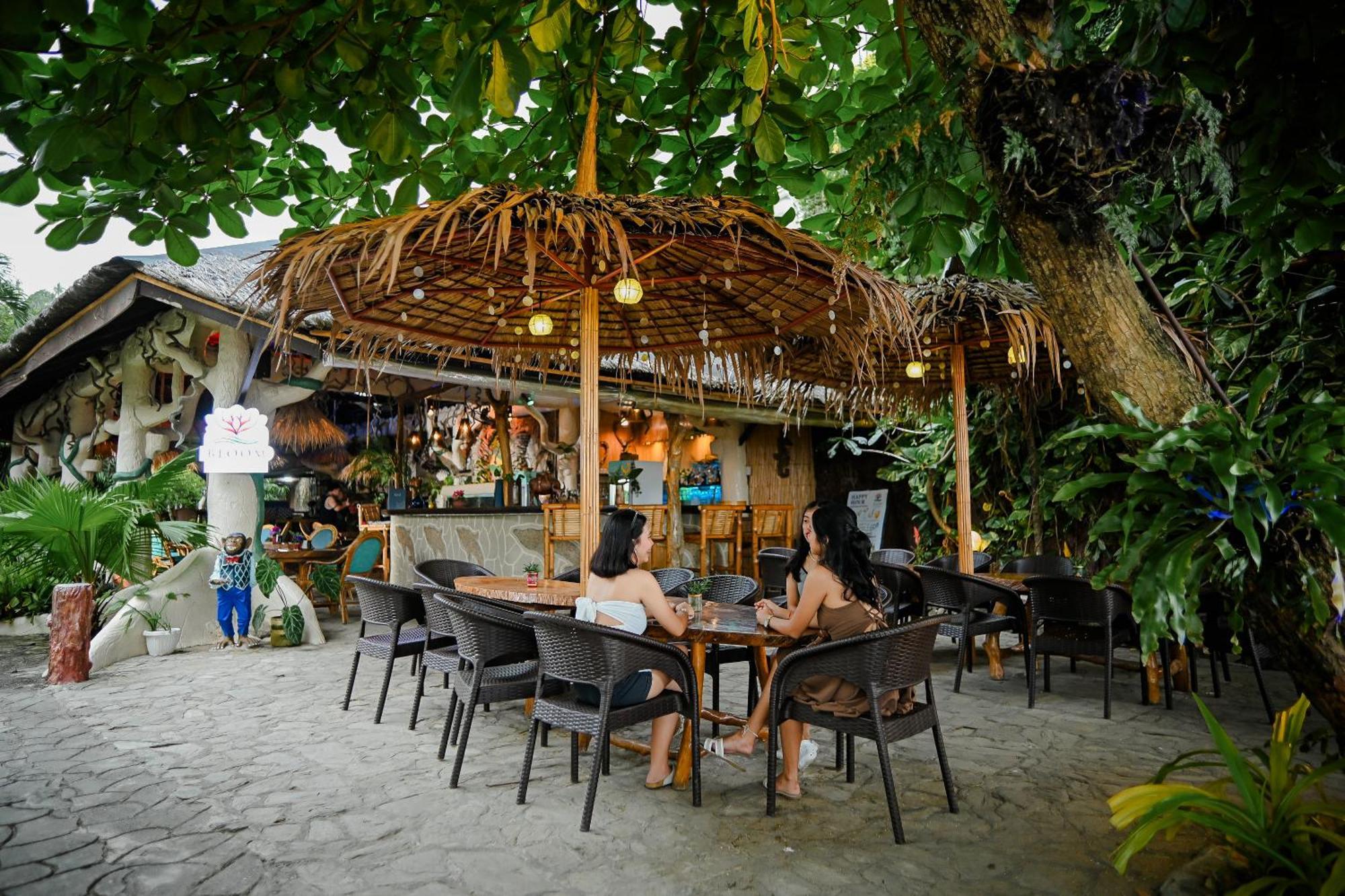 פוארטו גאלרה Garden Of Eden Dive Resort מראה חיצוני תמונה