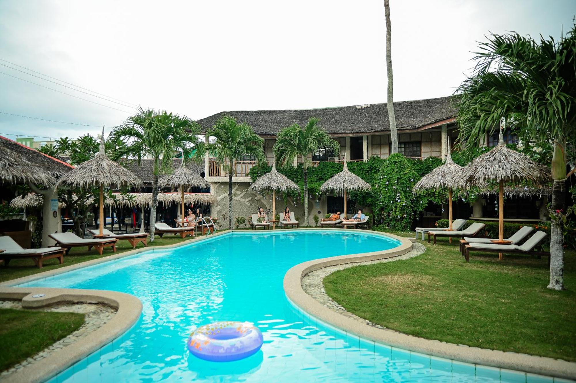 פוארטו גאלרה Garden Of Eden Dive Resort מראה חיצוני תמונה